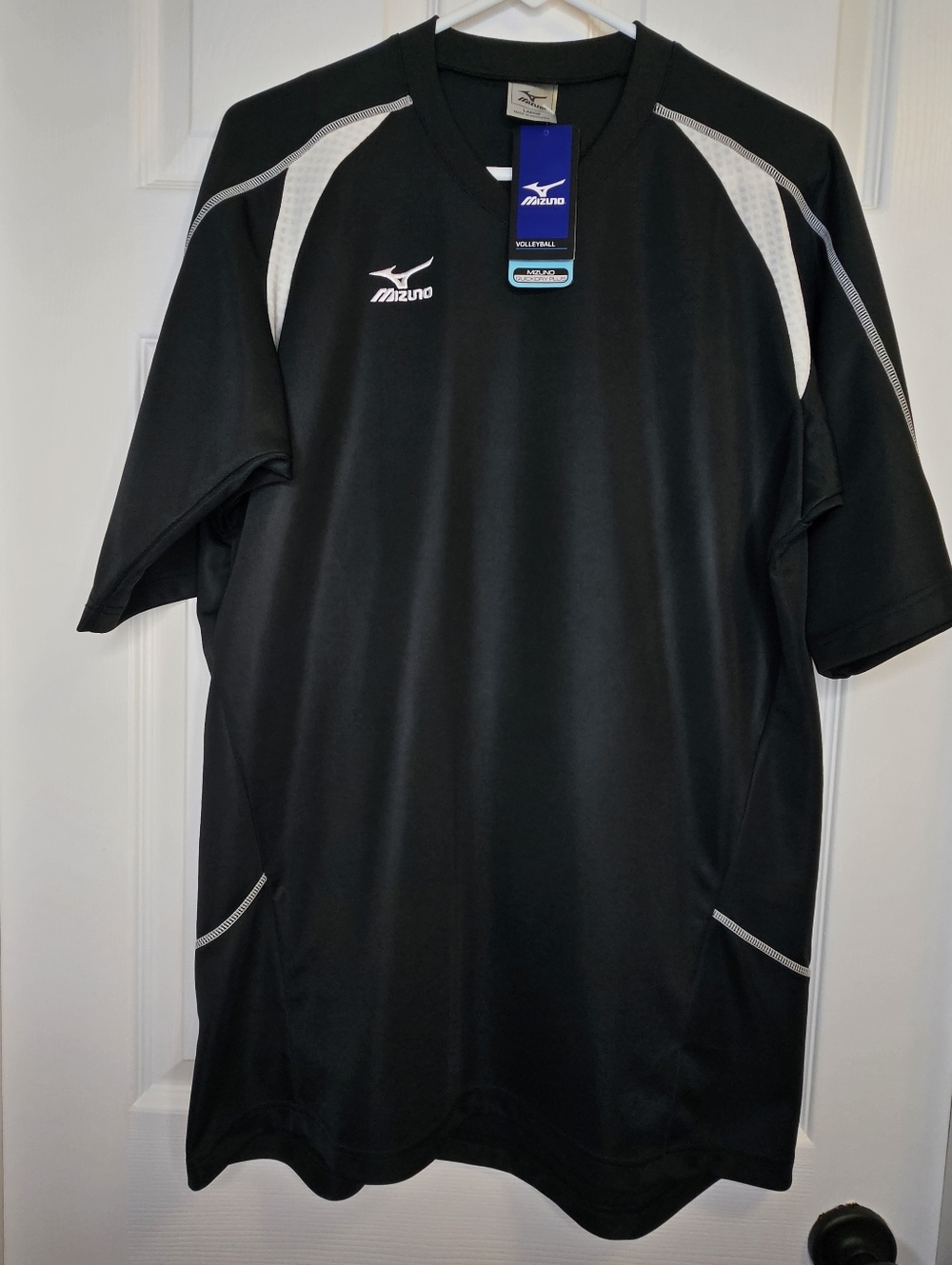NWT Mizuno Men's Quickdry Athletic Shirt Black Activewear Tee Size L